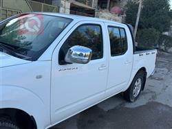 نيسان نافارا